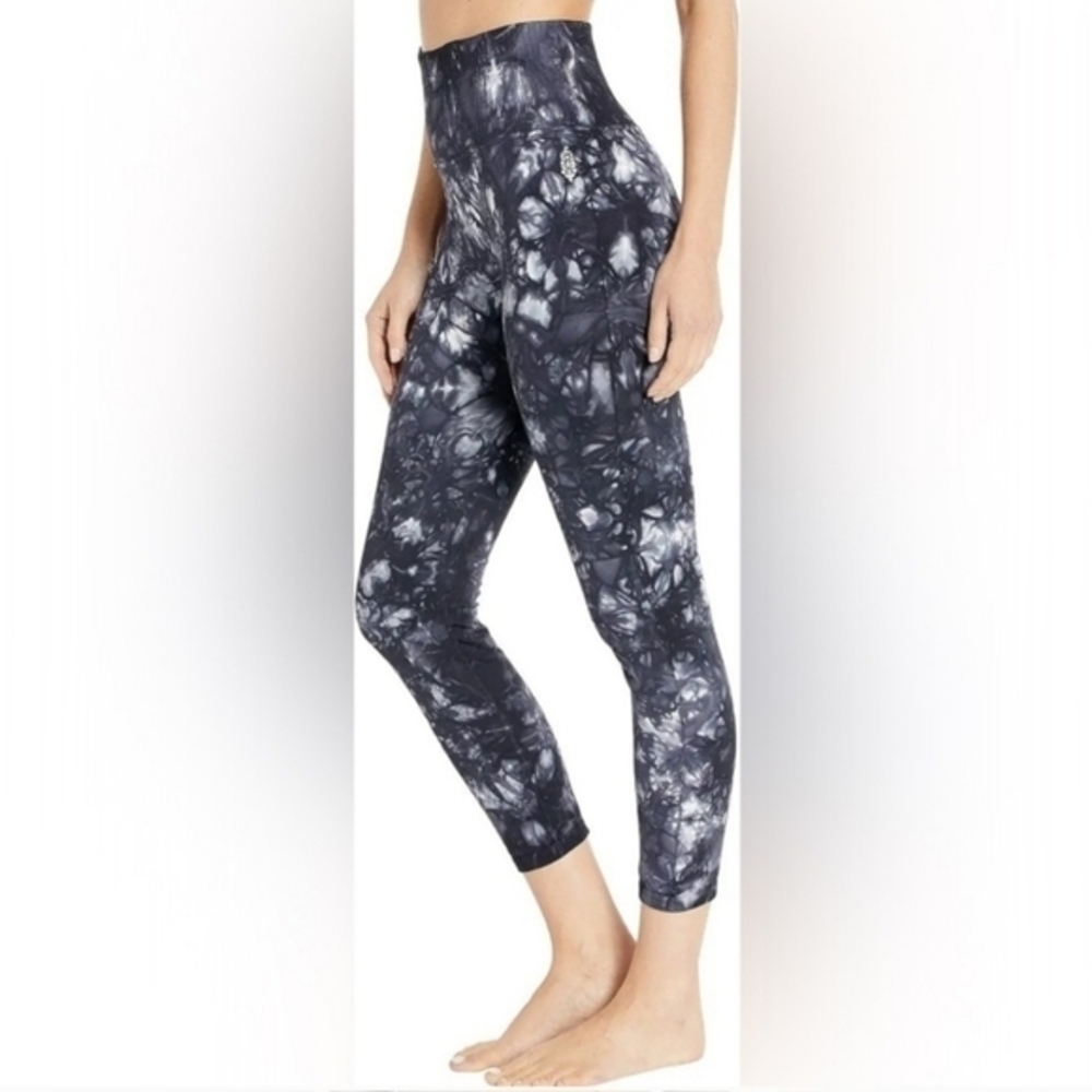 FP‎ Movement Tie-Dye Marble Leggings - Black Small